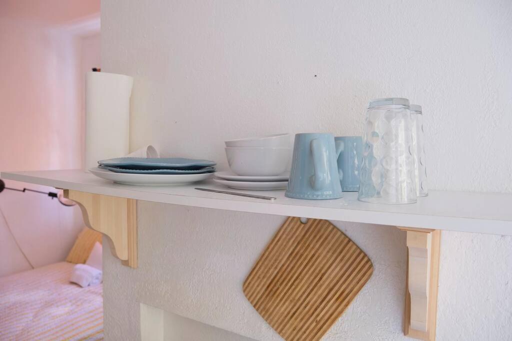 Migue'S Tiny Miami Alcove Apartment Ngoại thất bức ảnh