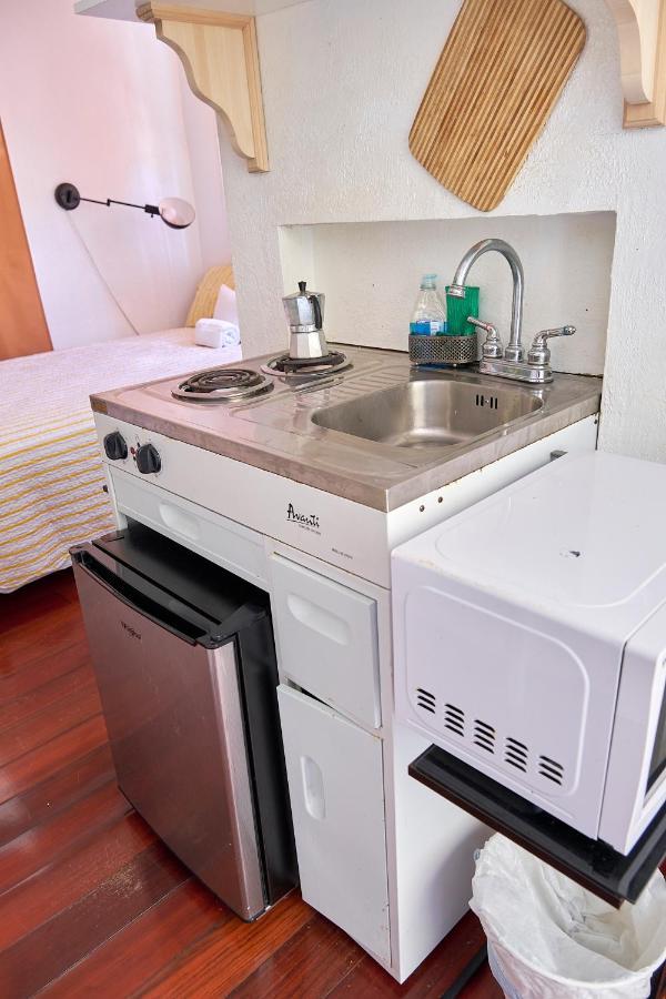 Migue'S Tiny Miami Alcove Apartment Ngoại thất bức ảnh